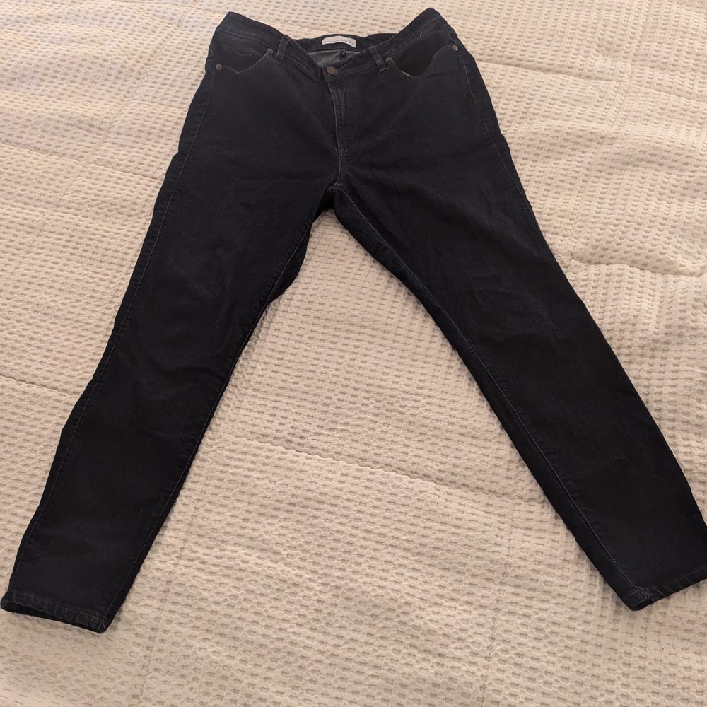 LOFT Women's dark wash Jeans